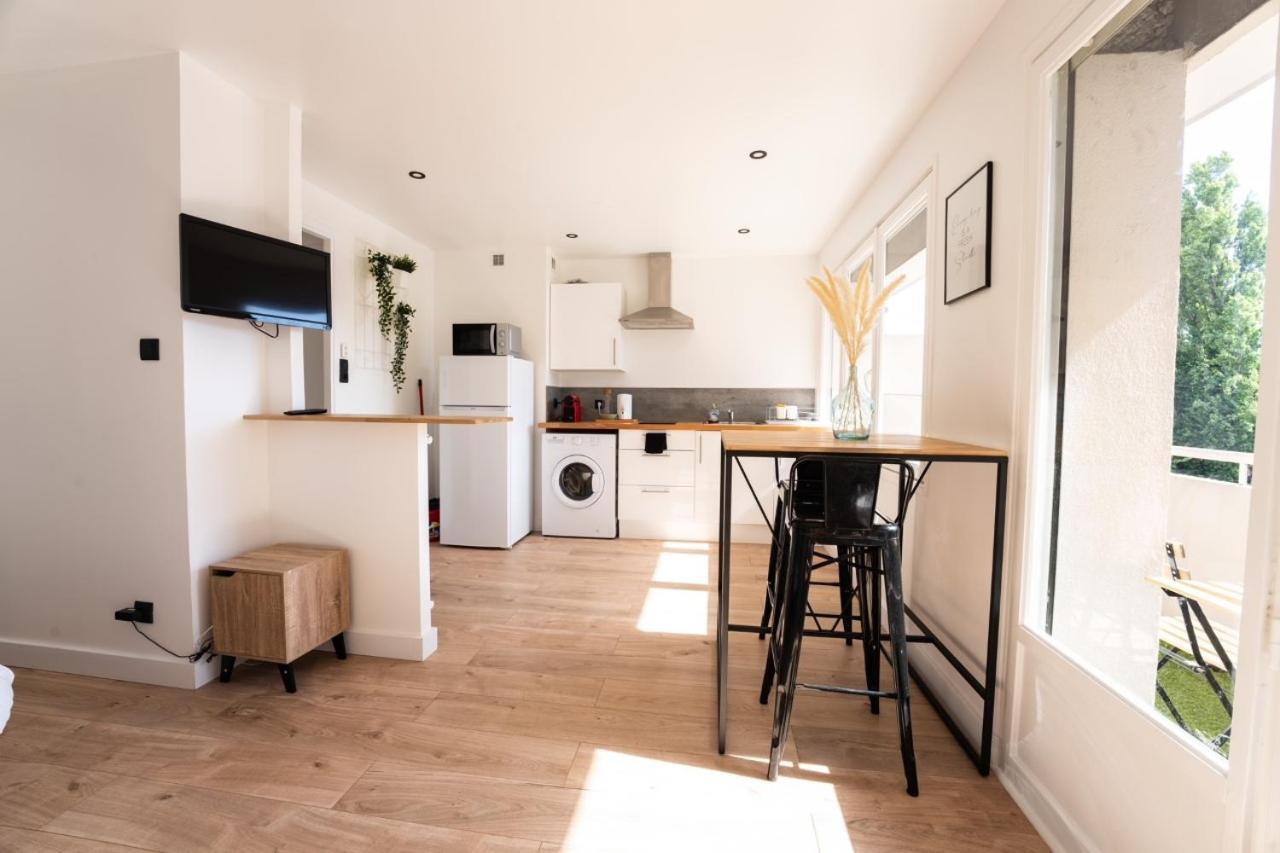 Studio Moderne Refait A Neuf Avec Balcon Appartement Valence  Buitenkant foto